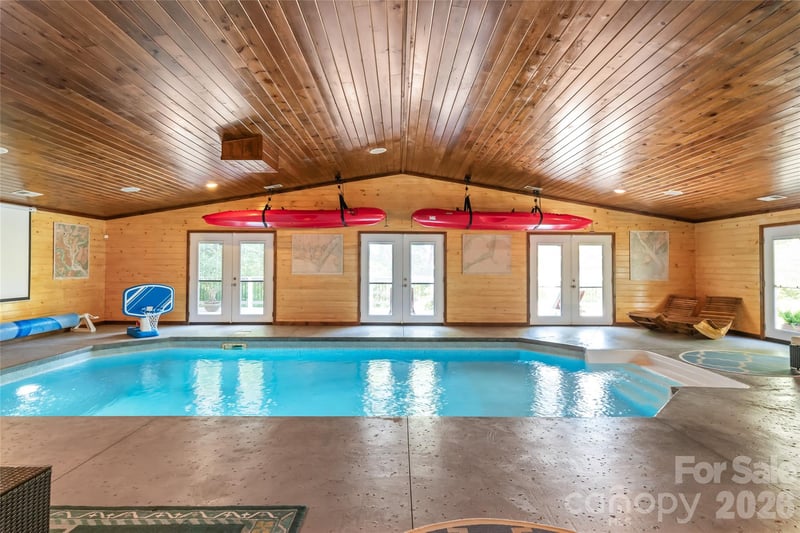 13934 Kings Carriage Ln, Charlotte, NC 28278