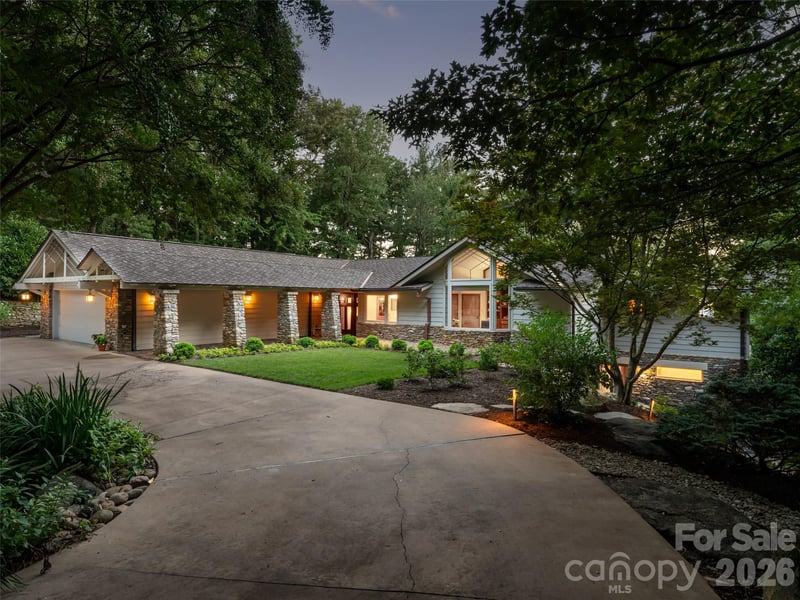 17 Amherst Rd, Biltmore Forest, NC 28803