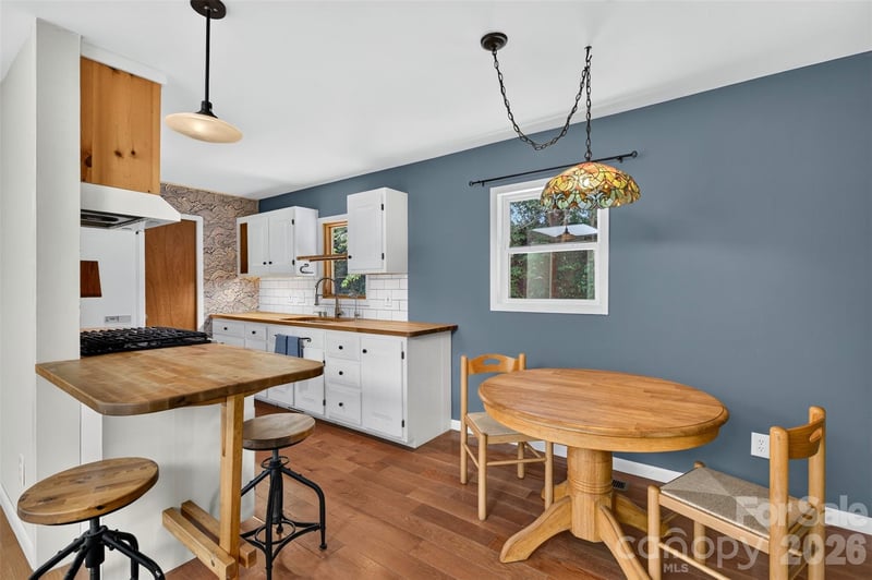 9 Good Neighbor Rg, Weaverville, NC 28787