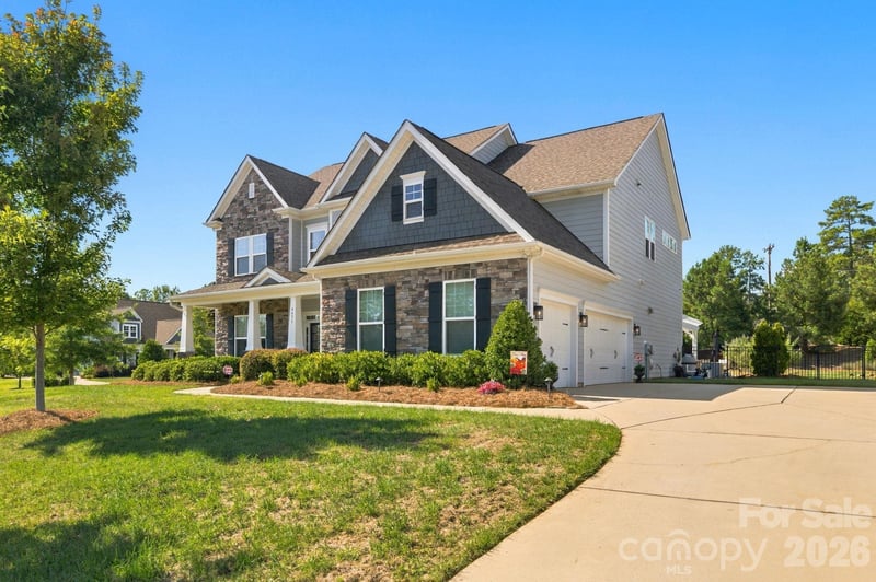 6451 Grovewood Trl, Indian Trail, NC 28079