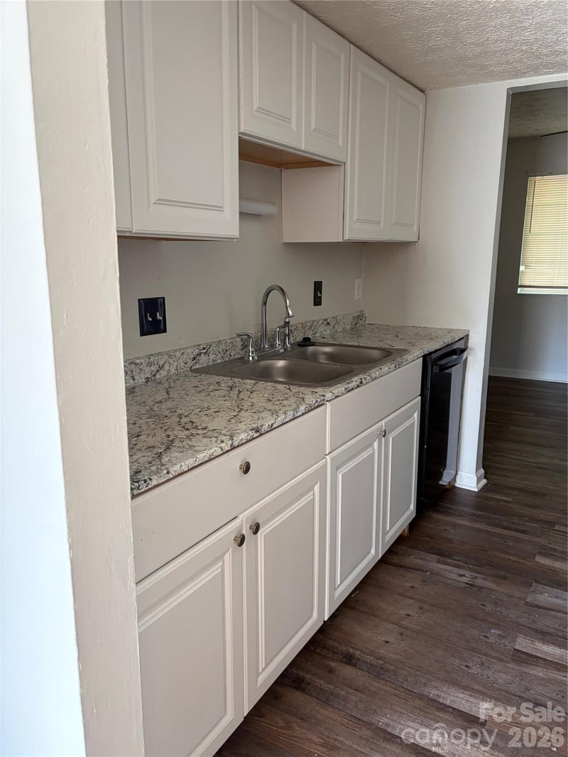 9456 Lexington Cir #C, Charlotte, NC 28213