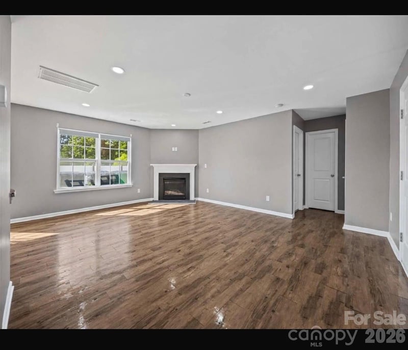 7407 Niccoline Ln, Charlotte, NC 28214
