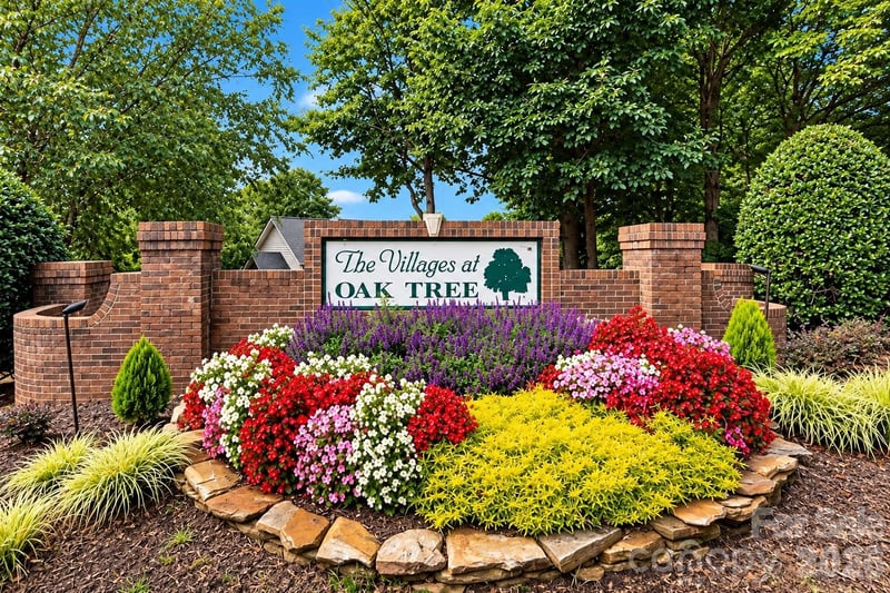 124 Keswick Ln, Mooresville, NC 28117
