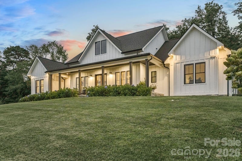 2039 Cane Creek Rd, Fletcher, NC 28732