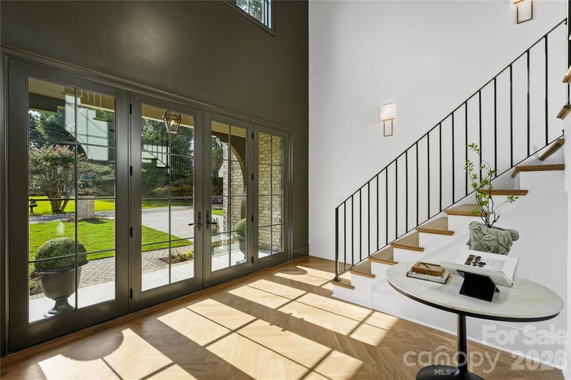 617 Shelton St, Charlotte, NC 28270