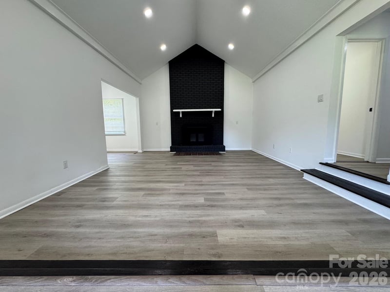425 Acorn Oaks Dr, Salisbury, NC 28146