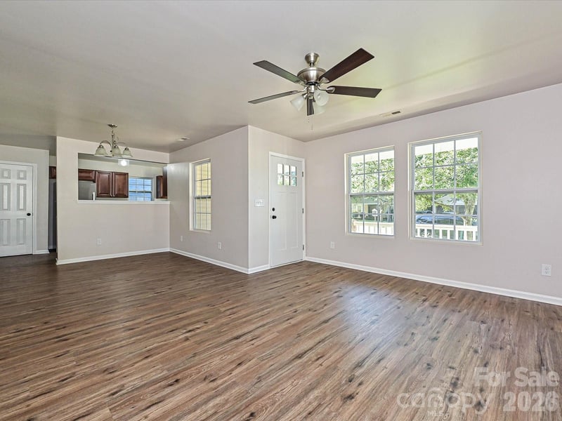 930 Wainwright Ave, Charlotte, NC 28206