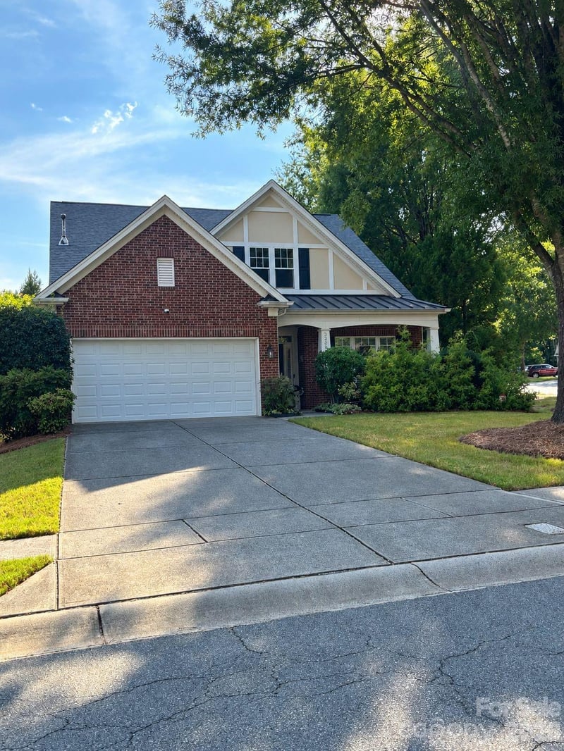3238 Darlington Rd, Matthews, NC 28201