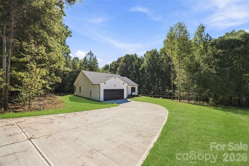 152 Mccarver Rd, Gastonia, NC 28056