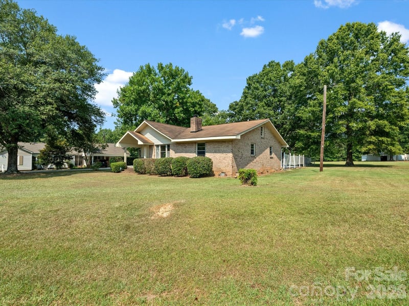 2212 Jb Denton Rd, Lancaster, SC 29720