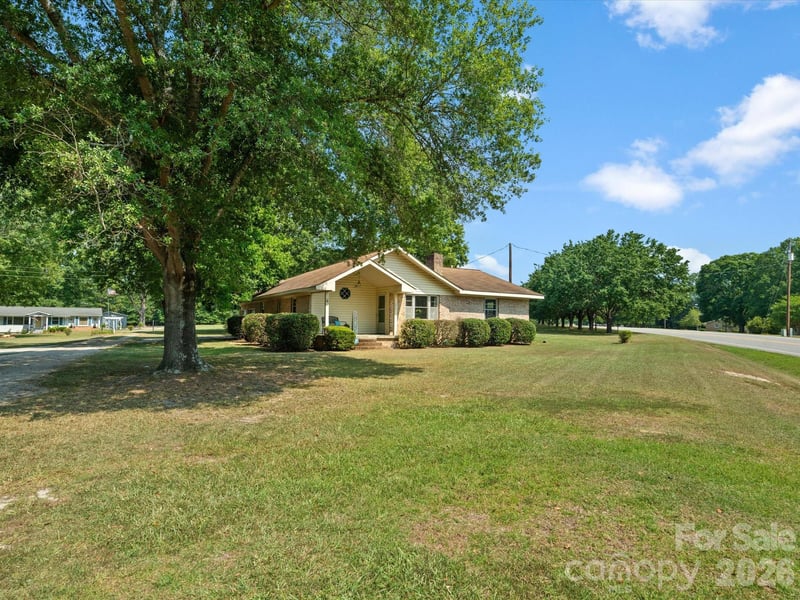 2212 Jb Denton Rd, Lancaster, SC 29720