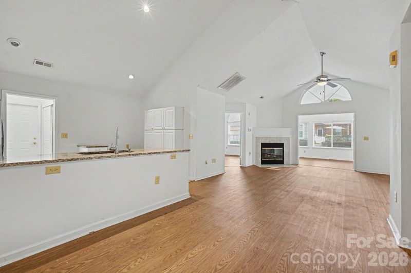 6809 Ledgestone Pl, Charlotte, NC 28227