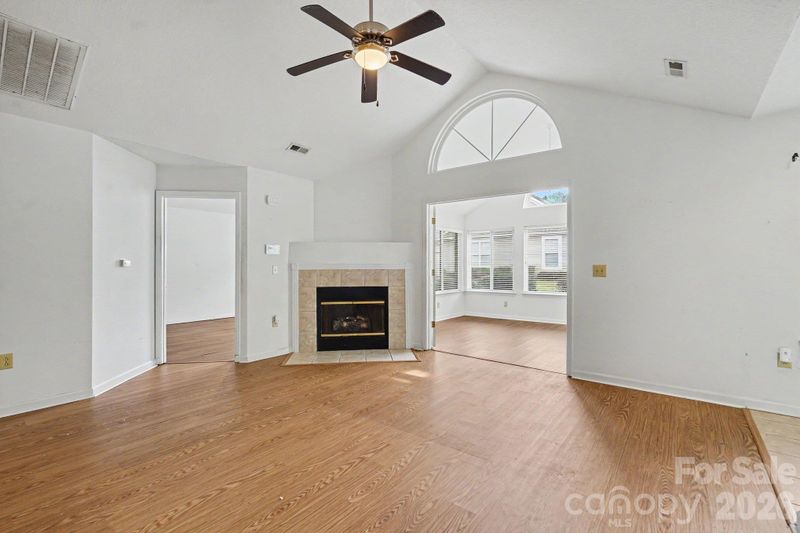 6809 Ledgestone Pl, Charlotte, NC 28227