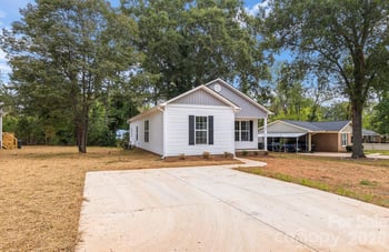 725 Rockdale St, Rock Hill, SC 29730