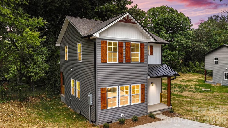 112 E Hilltop Dr, Gastonia, NC 28054