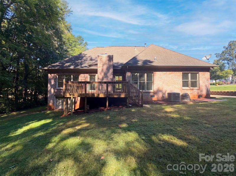 143 Laurel Ridge Ct, Gastonia, NC 28056