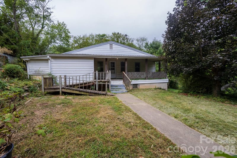 55 Blalock Ave, Asheville, NC 28803