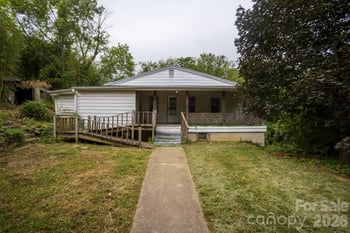 55 Blalock Ave, Asheville, NC 28803