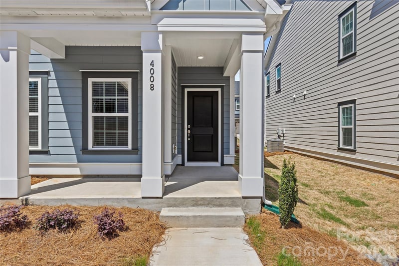 4008 Crooked Spruce Ct, Matthews, NC 28105