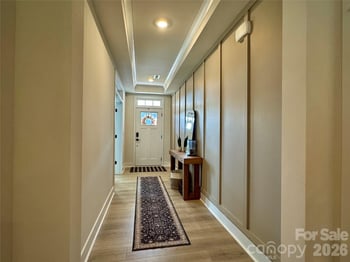 7513 Bainbridge Rd, Sherrills Ford, NC 28673