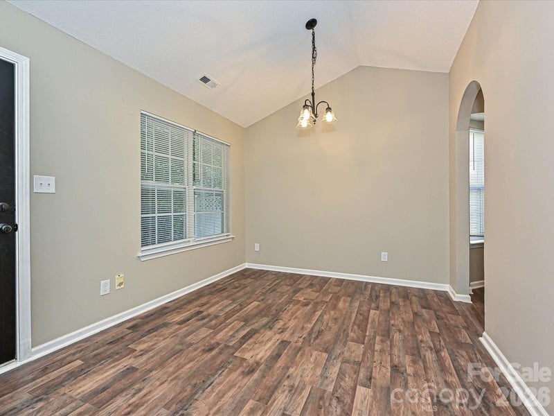 4621 Victory Ln, Charlotte, NC 28269