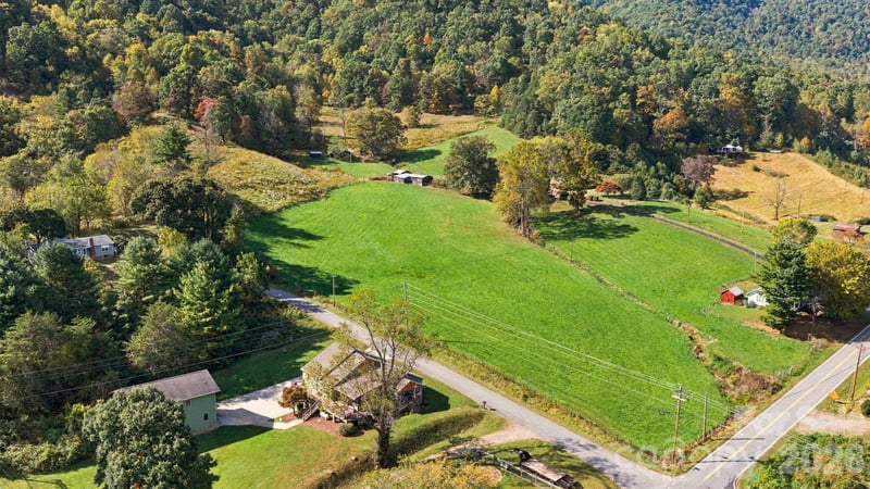00 Cardinal Pl, Canton, NC 28716