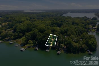 4036 Rhynland Dr, Sherrills Ford, NC 28673