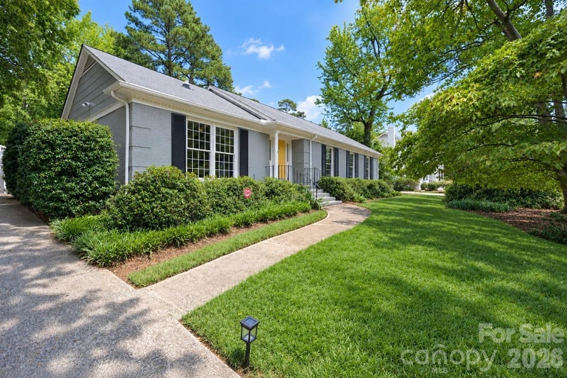 6009 Bismark Pl, Charlotte, NC 28211