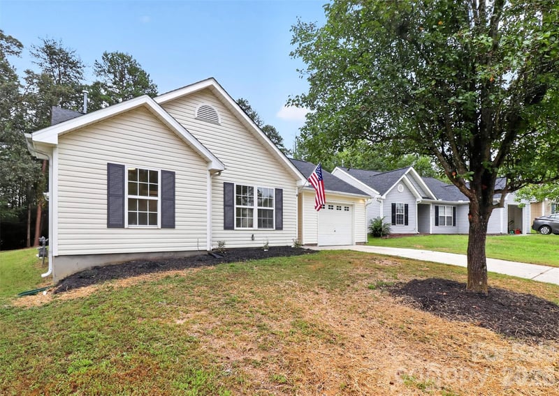 3024 Westwinds Ct, Charlotte, NC 28214