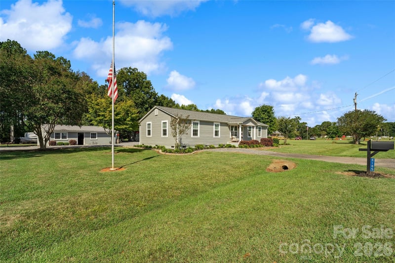 8185 Park Place Rd, York, SC 29745