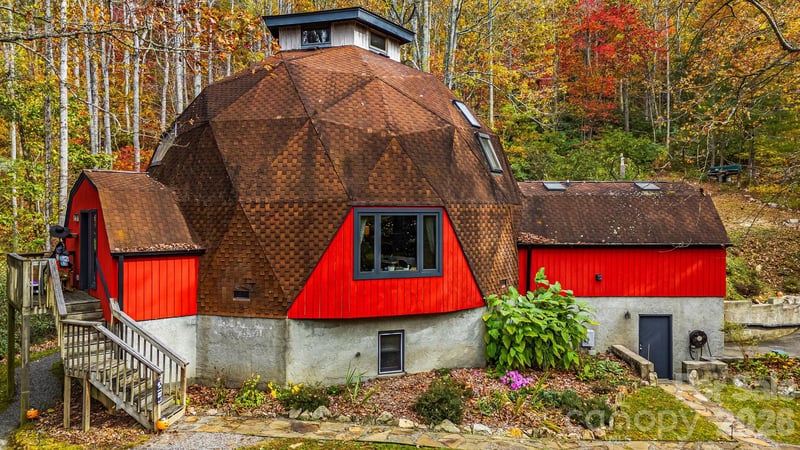 425 Bob Barnwell Rd, Asheville, NC 28803