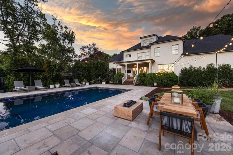 610 Lansdowne Rd, Charlotte, NC 28270
