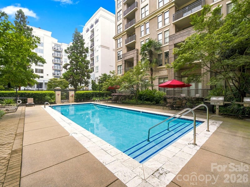 718 W Trade St #412, Charlotte, NC 28202