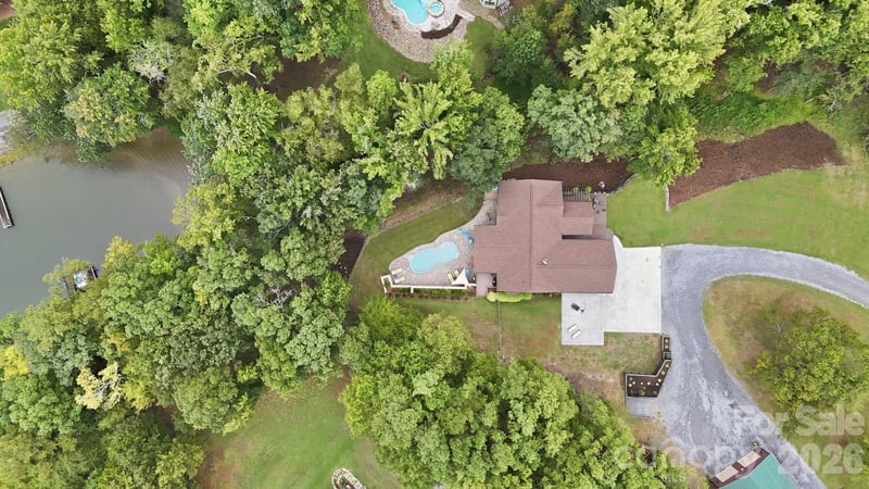 2055 Tiger Paw Ln, York, SC 29745