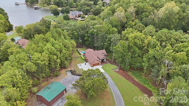 2055 Tiger Paw Ln, York, SC 29745