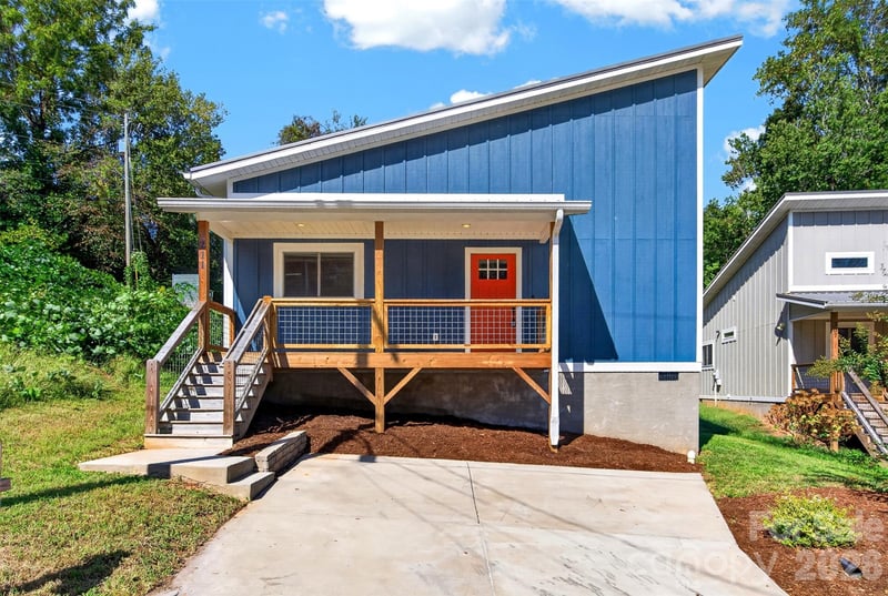 211 Hanover St, Asheville, NC 28806