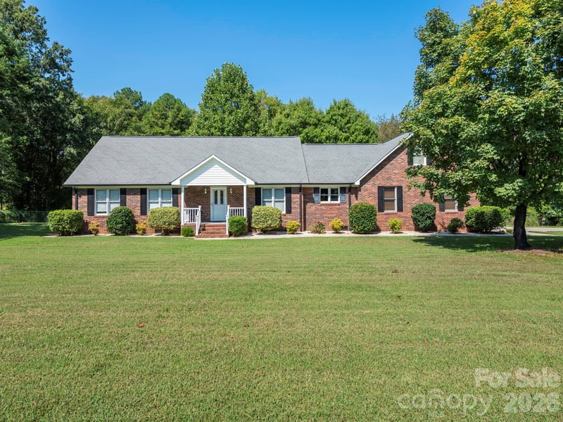 2434 Plantation Rd NW, Concord, NC 28027