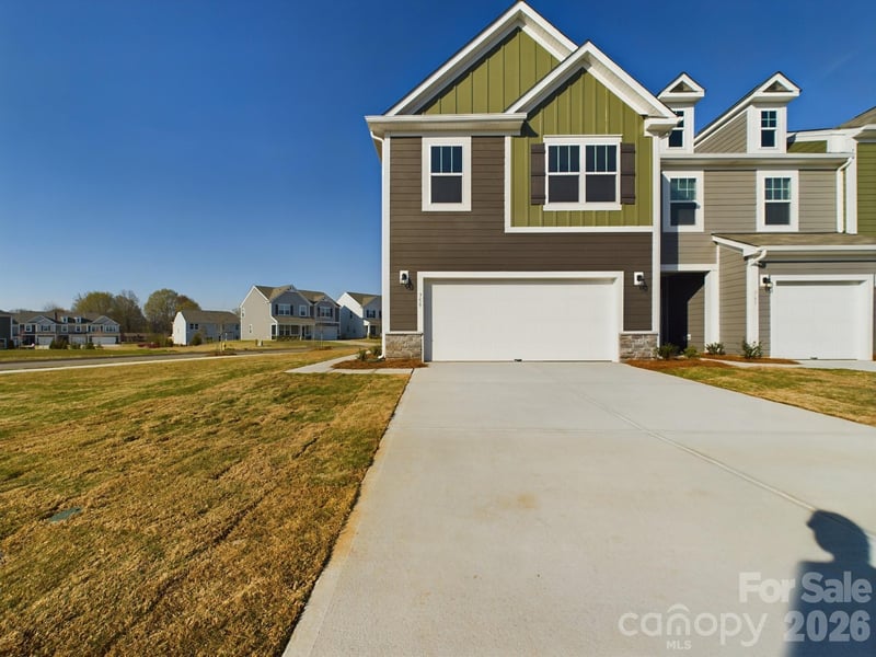 759 Earhart St NW, Concord, NC 28027