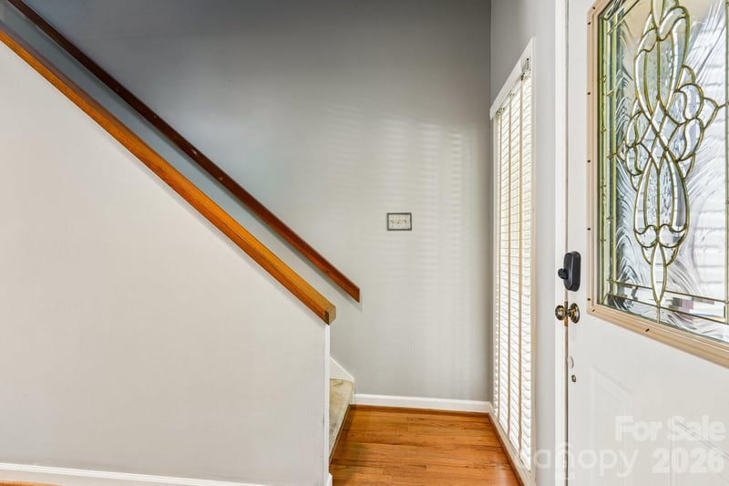 5182 Corbin Ln, Hickory, NC 28601