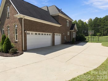 6671 Fox Ridge Cir, Davidson, NC 28036