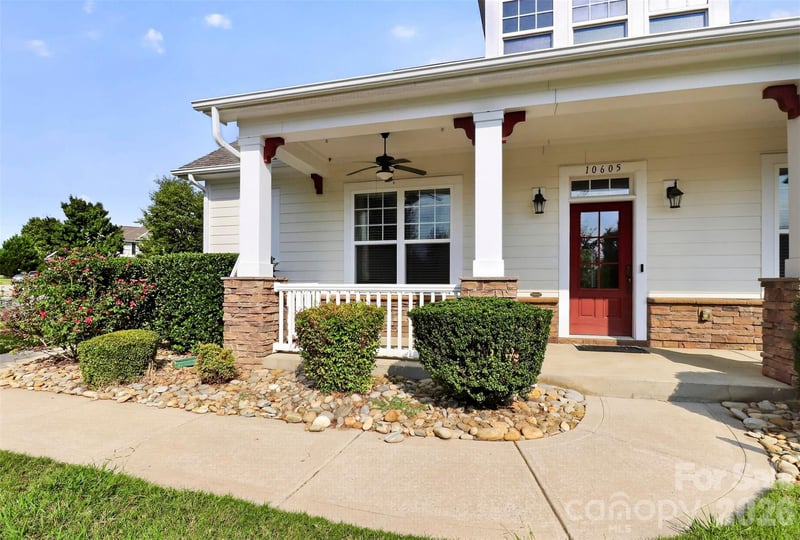 10605 Coronet Ct, Harrisburg, NC 28075