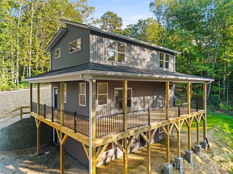 160 Blossom Rg, Leicester, NC 28748