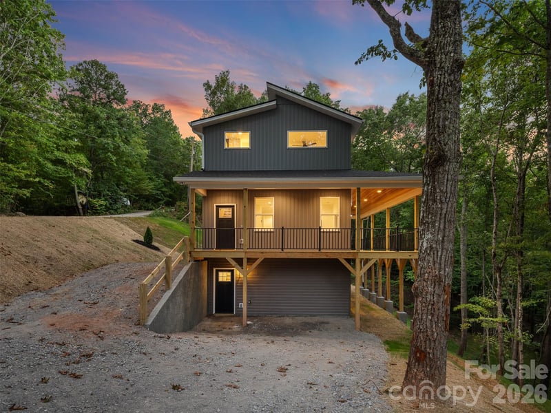 160 Blossom Rg, Leicester, NC 28748