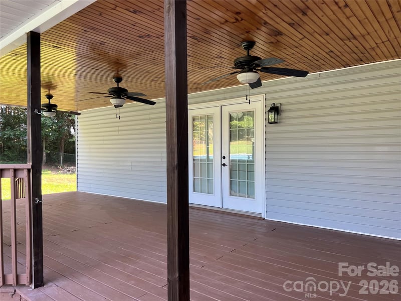 1129 Lyndsey Brooke Ct, Lincolnton, NC 28092