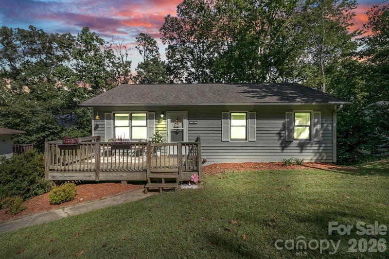148 Stradley Mountain Rd, Asheville, NC 28806