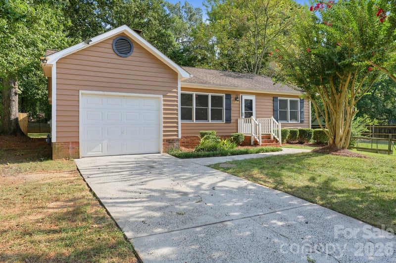 7216 Spring Morning Ln, Charlotte, NC 28227
