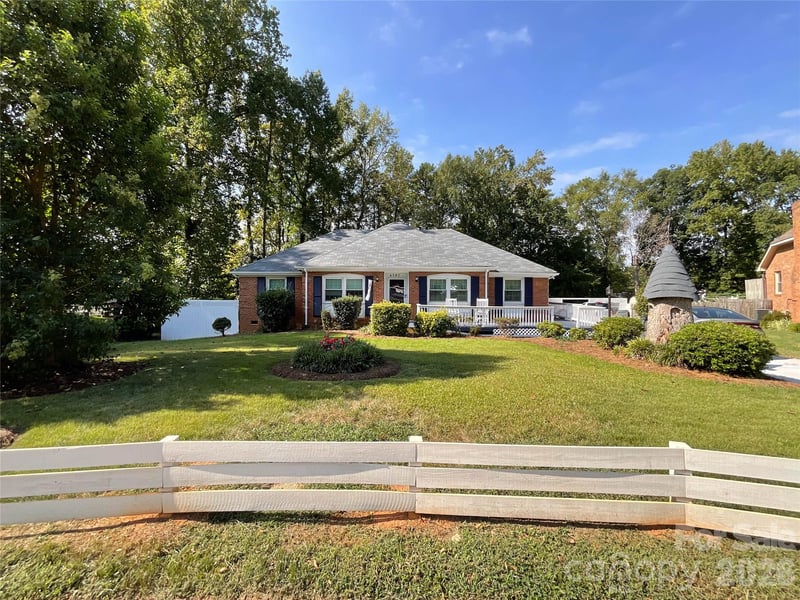 6507 Paleface Pl, Charlotte, NC 28214