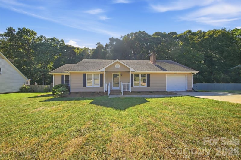 2326 Springwater Dr, Gastonia, NC 28056