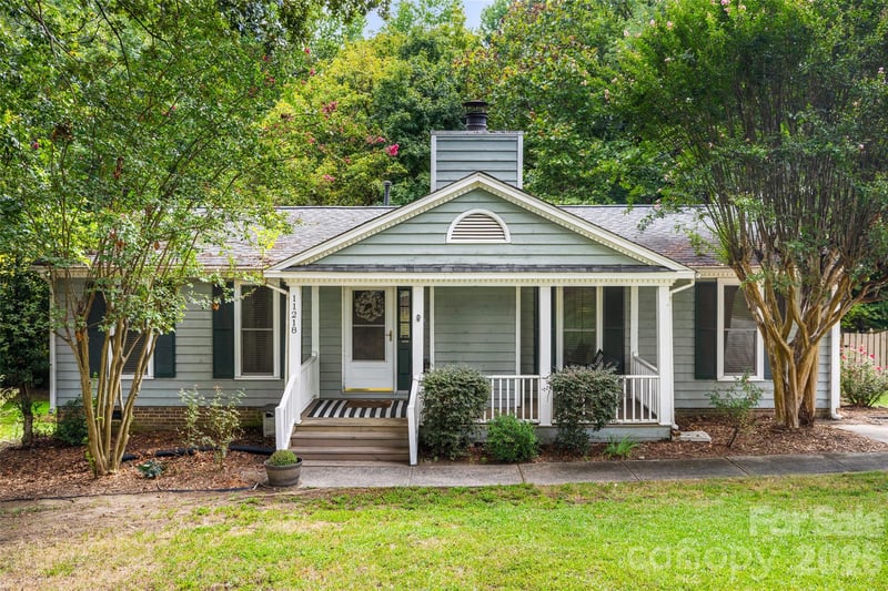11218 Mallard Crossing Dr, Charlotte, NC 28262