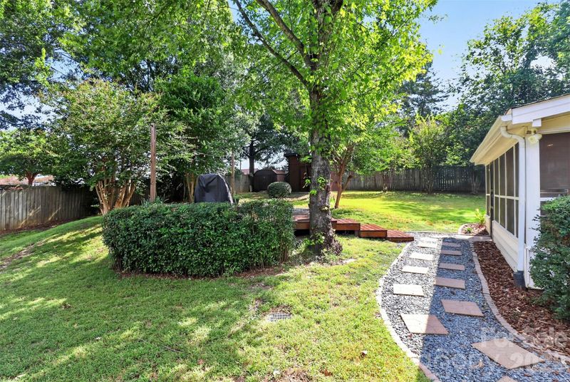 10743 Osprey Dr, Charlotte, NC 28226